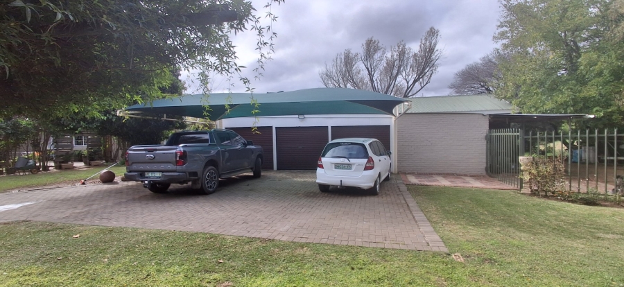 Commercial Property for Sale in Roodewal Free State